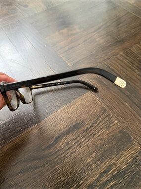 USED AUTHENTIC CHANEL Black & Tortoiseshell Rectangular Sunglasses Gold CC logos